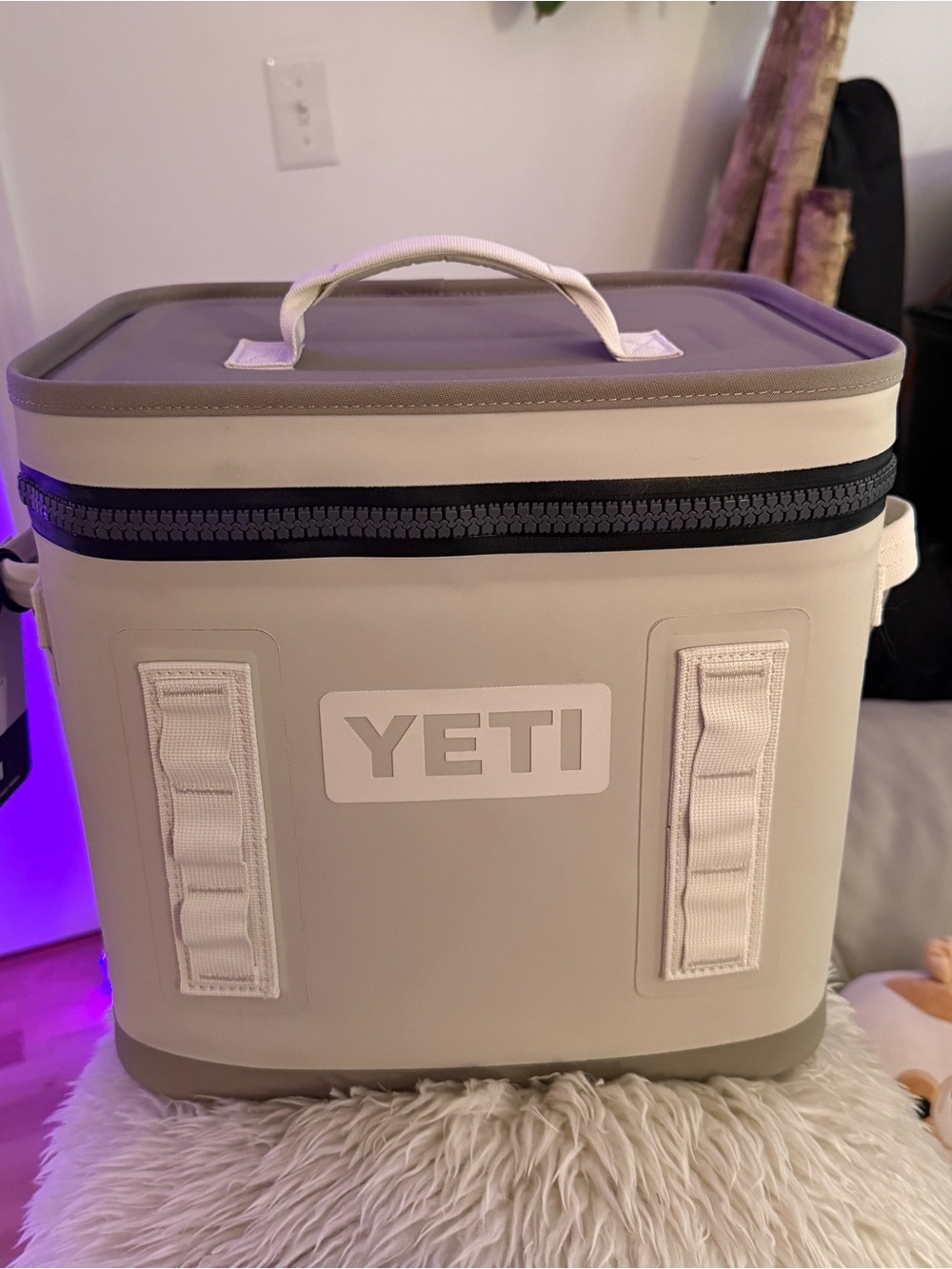 Yeti Hopper Flip 12 Cafe Taupe NWT